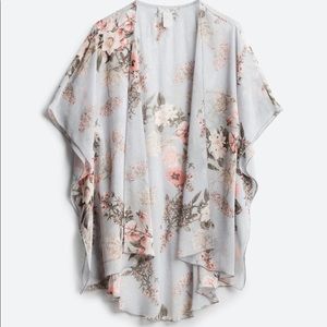 Caley Open Front Woven